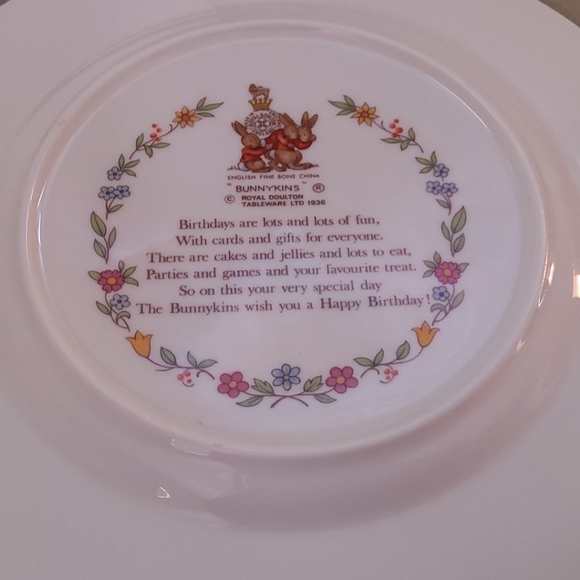 Royal Doulton-Bunnykins 8" Bone China 'Happy Birthday' Collectors Plate - Picture 5 of 5
